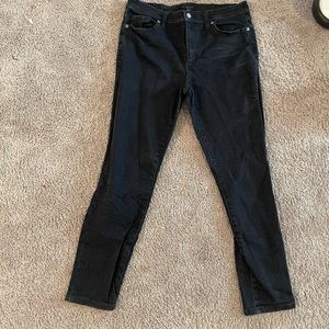 Banana Republic Black Skinny Jean - Size 31/12
